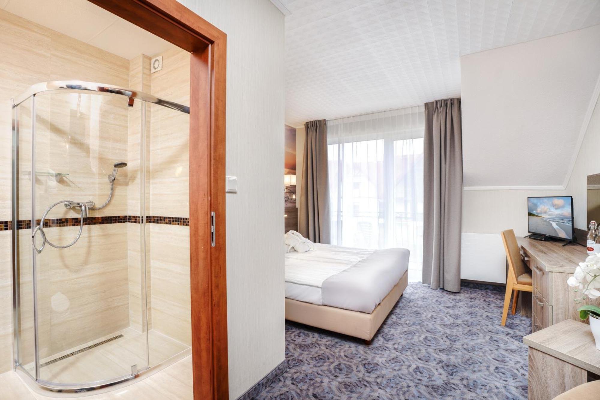 Hotel Spa Activia Jastrzebia Gora Ngoại thất bức ảnh
