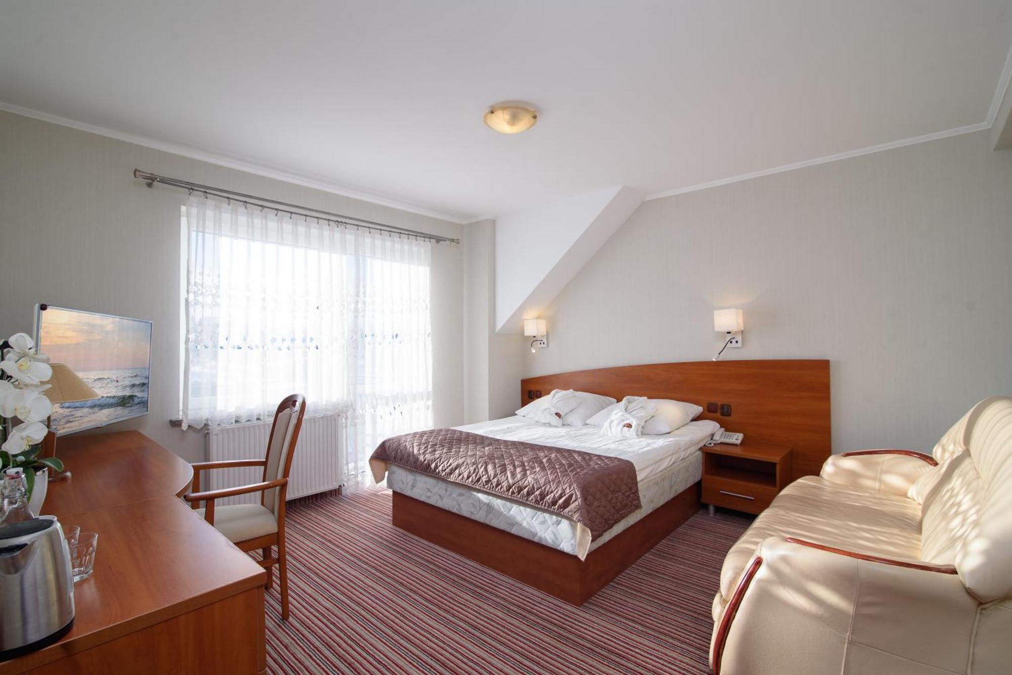 Hotel Spa Activia Jastrzebia Gora Ngoại thất bức ảnh
